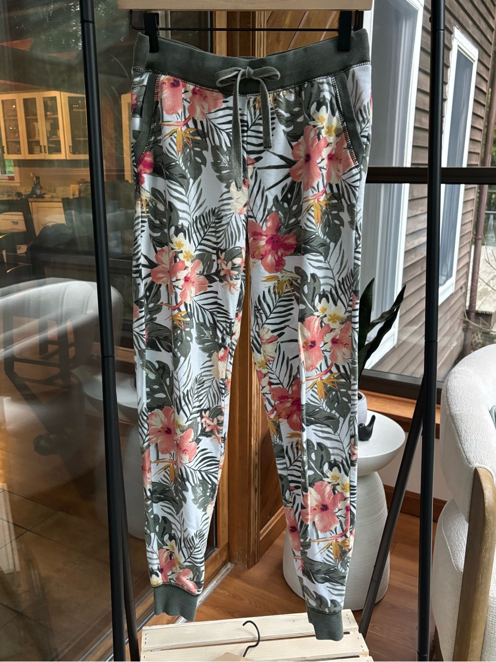 Olive & Oak Floral Drawstring Jogger with Olive Trim